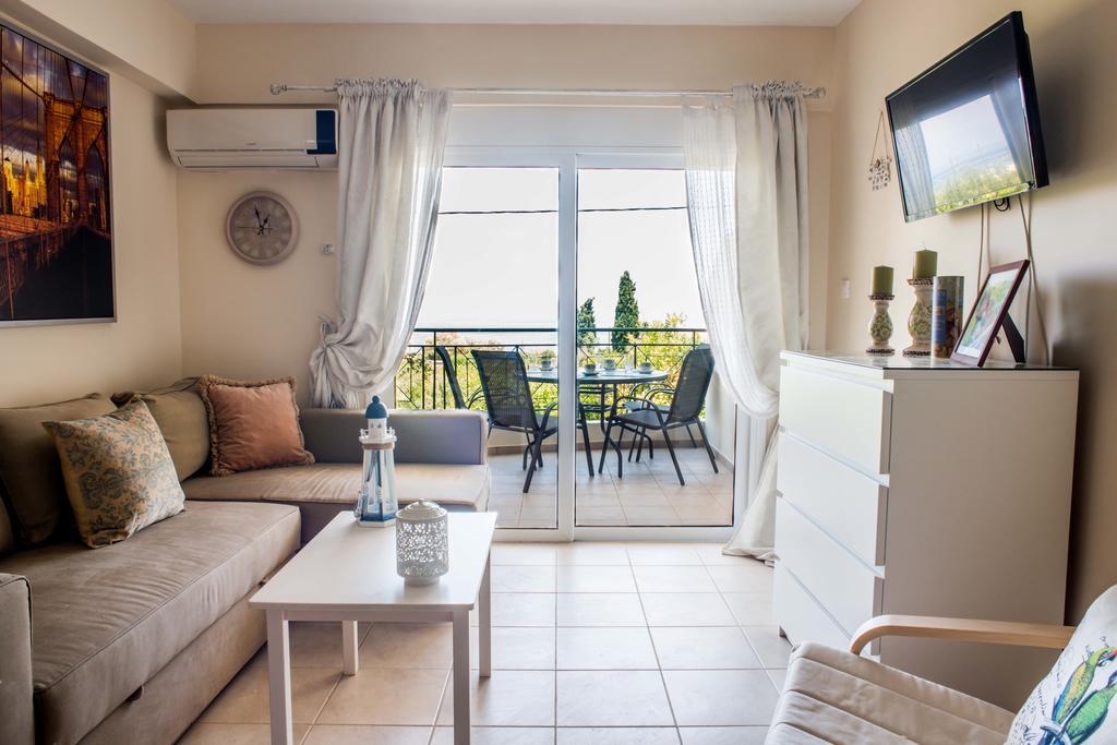 Lovely Apartment Next To The Sea Lygia Korinthias Ligia (Corinthia) Exterior foto